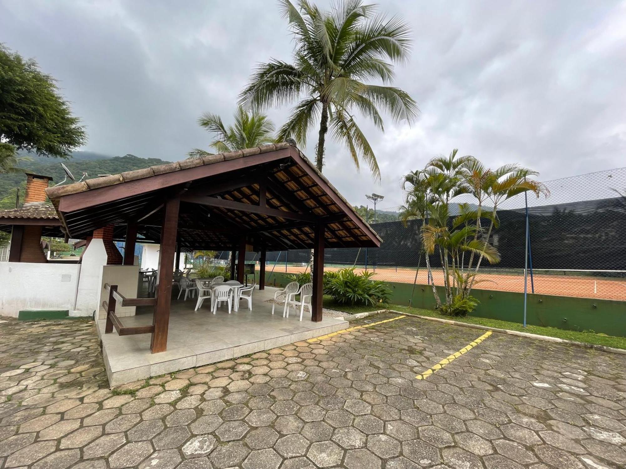 Condomínio Wembley Tenis Praia Das Toninhas Ubatuba Exterior foto